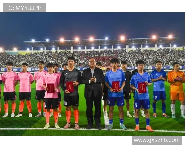 足球盛宴:深入解析上海足球队的默契配合与战术魅力 足球盛宴:深入解析上海足球队的默契配合与战术魅力