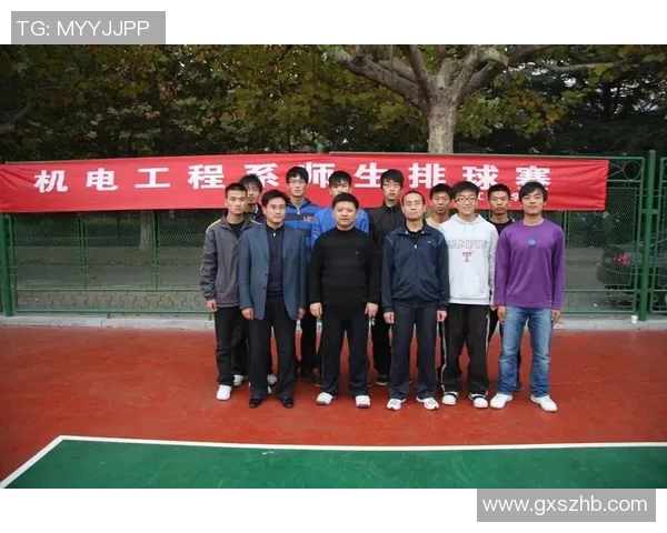 重庆排球队选拔赛表现分析:意识与团队协作的关键因素探讨 重庆排球队选拔赛表现分析:意识与团队协作的关键因素探讨