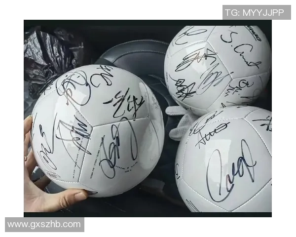 与足球明星亲密接触的时刻如何成功请求他们的签名与合影